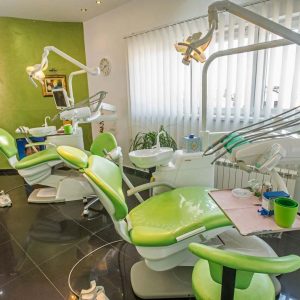 Zubarska ordinacija Donna Dent - stolice za pacijente i oprema za rad